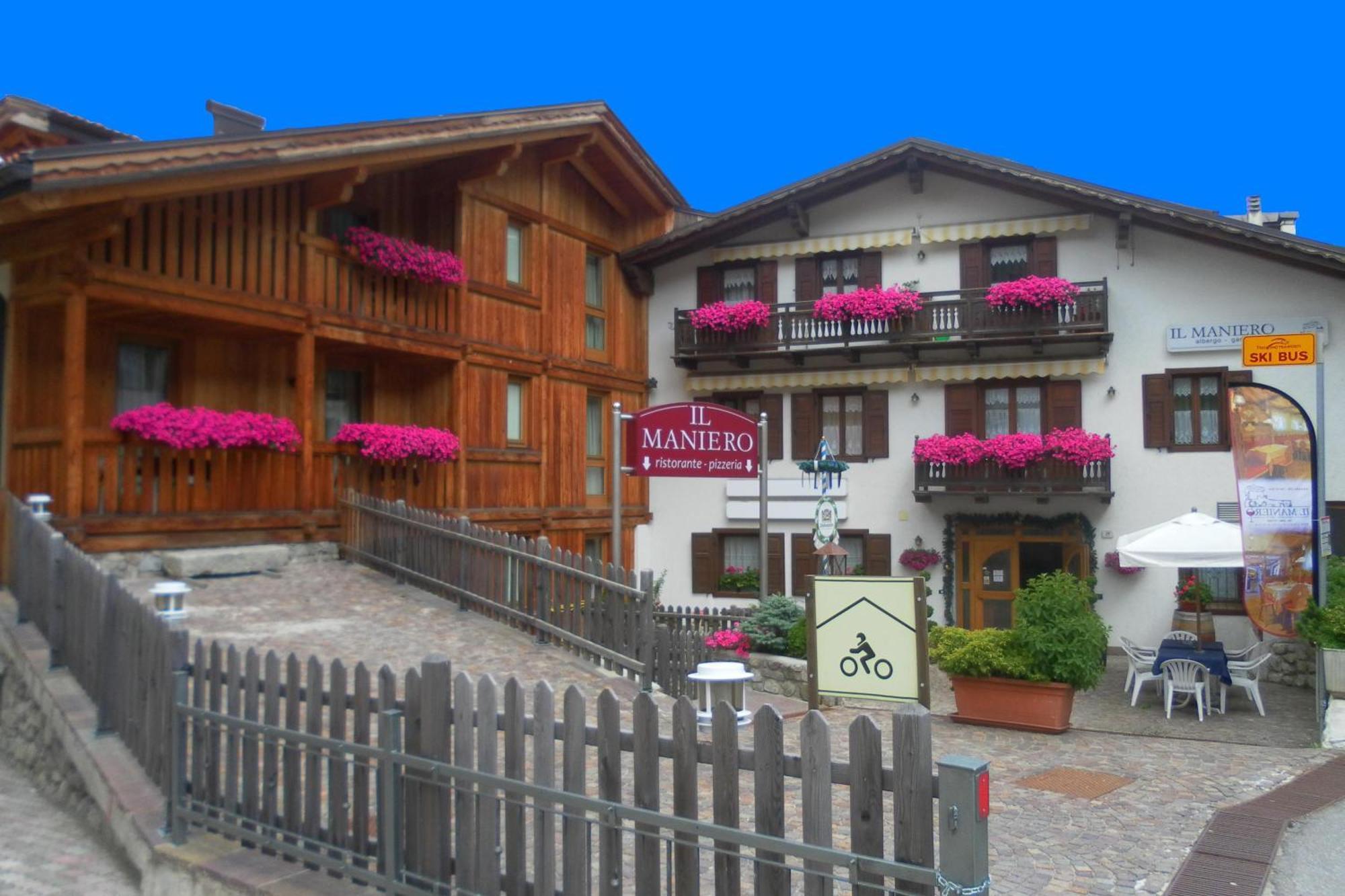Hotel Il Maniero Ossana Exteriér fotografie